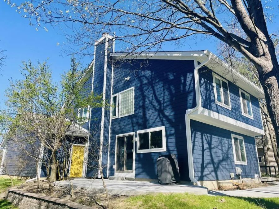 Re-sided home with new lap siding by Coldstream Exteriors